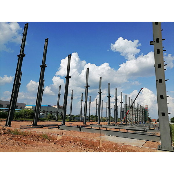 โครงสร้างเหล็ก บ้านสําหรับตลาดแอฟริกา PVC หน้าต่างเลื่อนและผนังแผ่นซีเมนต์ใย